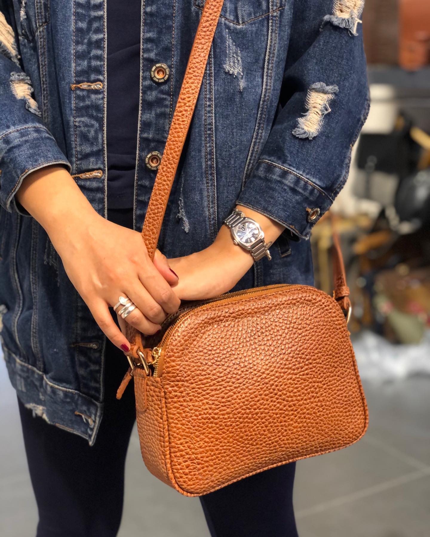 LeatherLuxe crossbody bag brown for ladies and girls